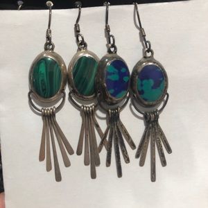 Silver Dangling Earrings w Blue & Green Center (2)